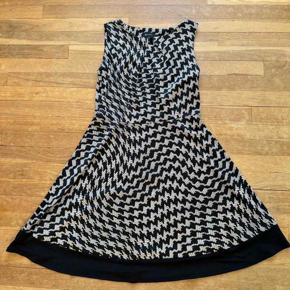 AB Studio black and white sleeveless fit and flare mini dress size medium M b9
